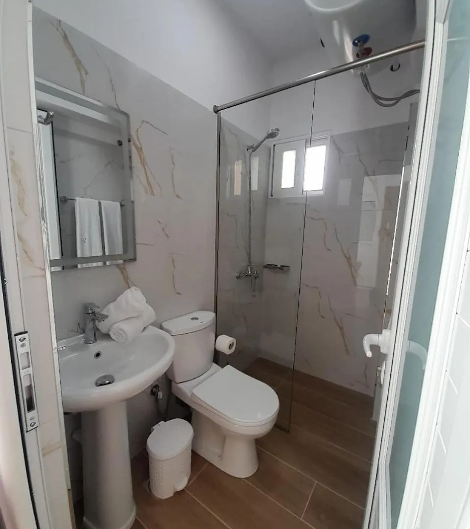 Blue Waves Apartment Saranda